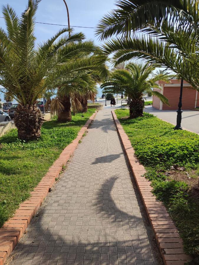 Dimora Della Marchesa - Al Duomo Daire Manfredonia Dış mekan fotoğraf