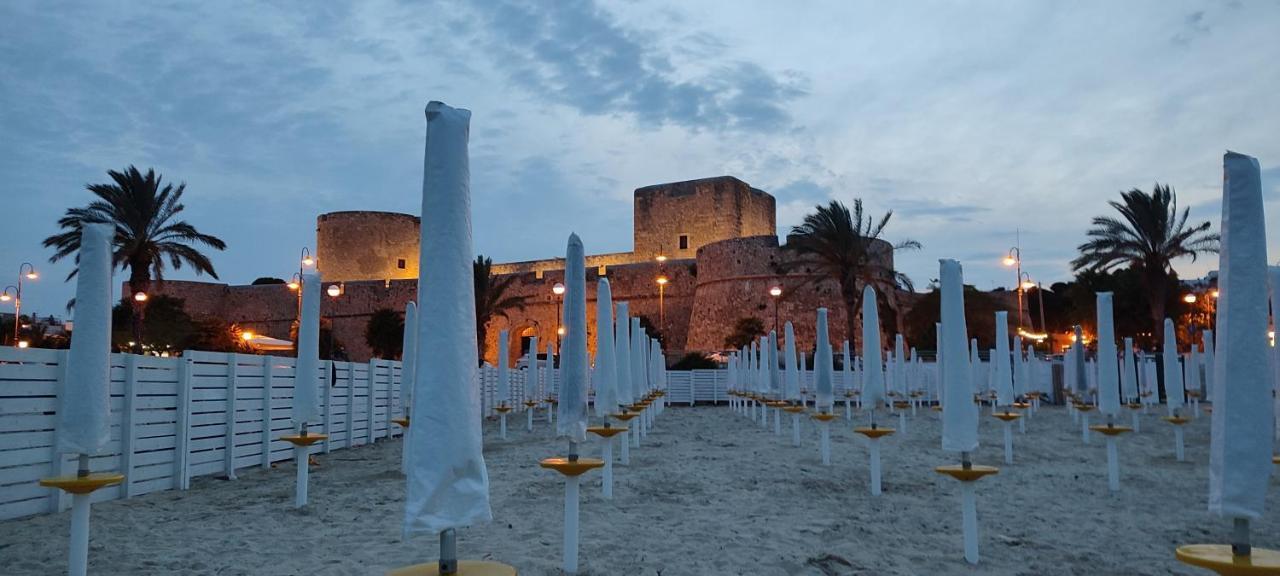 Dimora Della Marchesa - Al Duomo Daire Manfredonia Dış mekan fotoğraf
