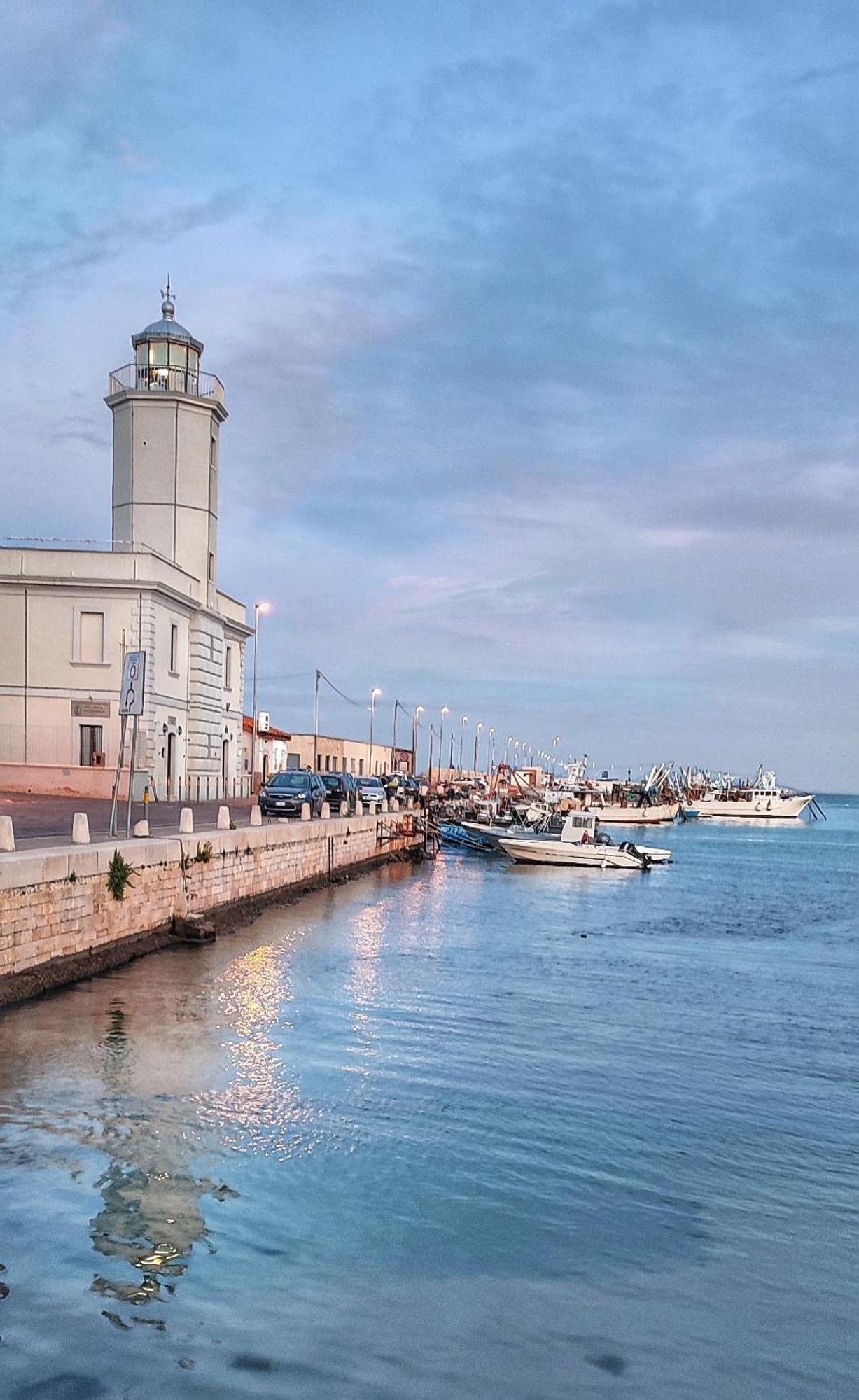 Dimora Della Marchesa - Al Duomo Daire Manfredonia Dış mekan fotoğraf